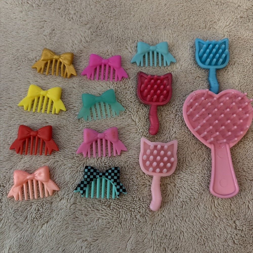 Lot Of 13 LOL OMG Brushes & Combs For Fashion Dolls